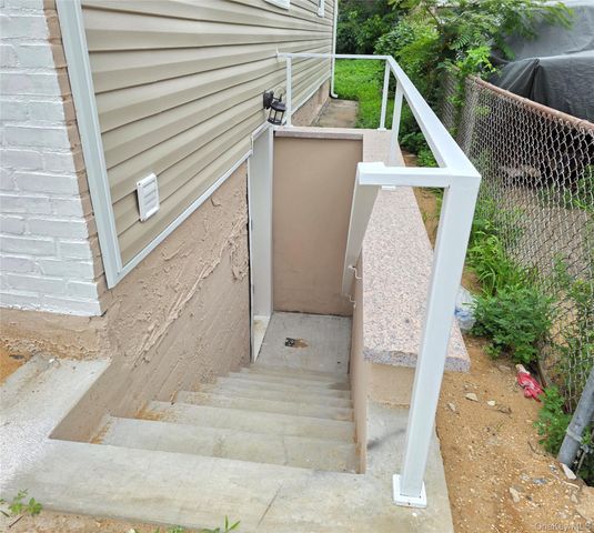21624 132nd Avenue, Jamaica, NY 11413