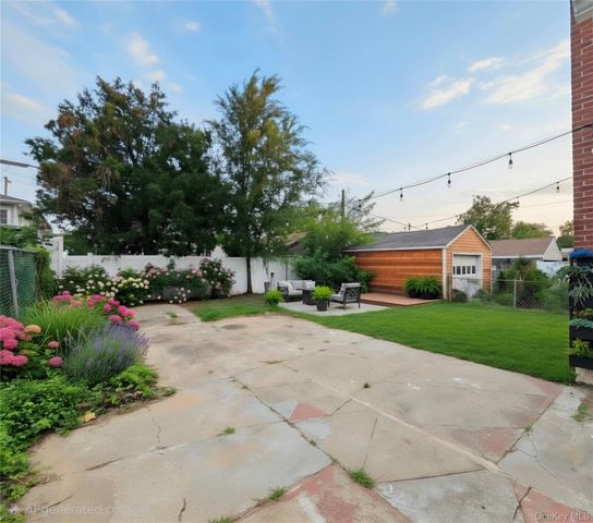 21624 132nd Avenue, Jamaica, NY 11413