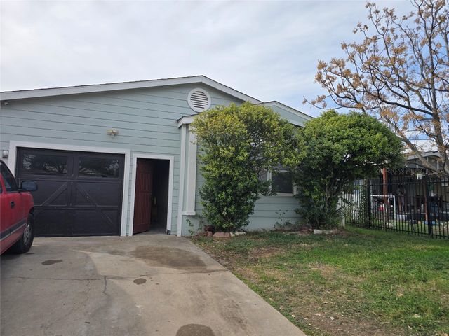 7628 Northview LN, Austin, TX 78724