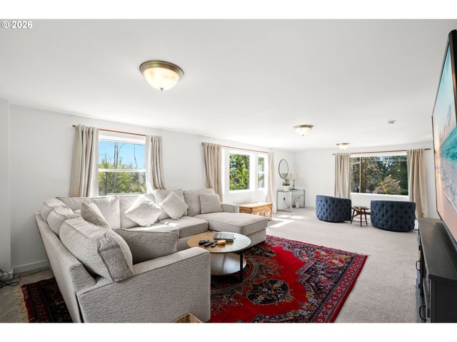 12330 Sw 60TH Ave, Portland, OR 97219