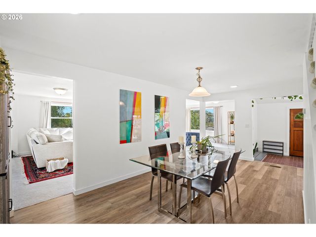 12330 Sw 60TH Ave, Portland, OR 97219