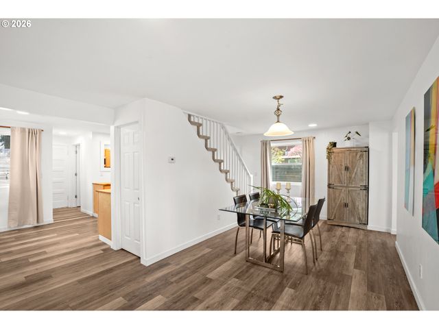 12330 Sw 60TH Ave, Portland, OR 97219