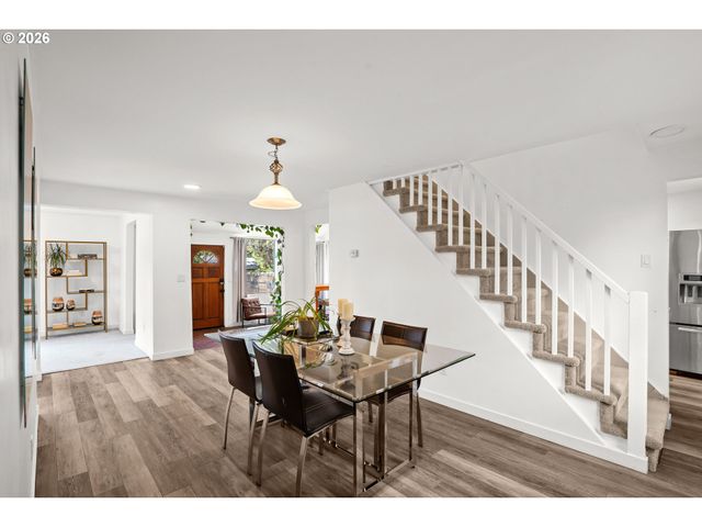 12330 Sw 60TH Ave, Portland, OR 97219