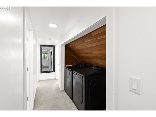 12330 Sw 60TH Ave, Portland, OR 97219