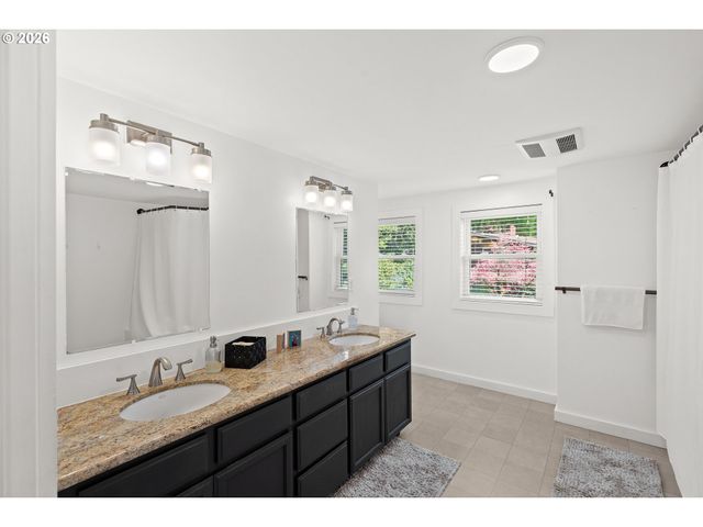 12330 Sw 60TH Ave, Portland, OR 97219