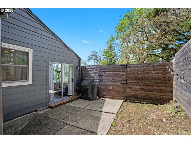 12330 Sw 60TH Ave, Portland, OR 97219