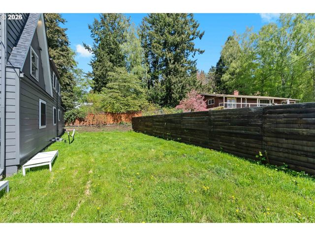 12330 Sw 60TH Ave, Portland, OR 97219