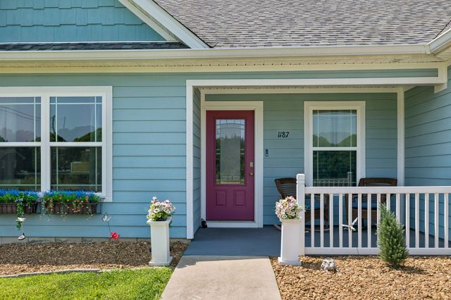 1187 Finley Beech Rd, Lewisburg, TN 37091