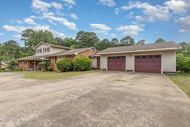 707 Ridge Drive, Goldsboro, NC 27530