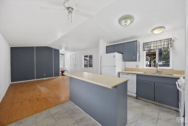 14035 Rosedale Highway 7, Bakersfield, CA 93314