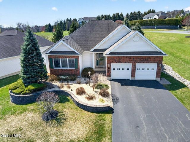 1 Conway Circle, Colonie, NY 12211