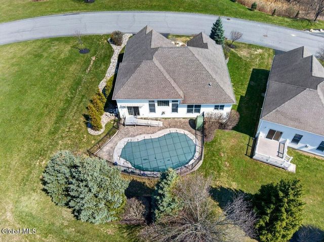 1 Conway Circle, Colonie, NY 12211
