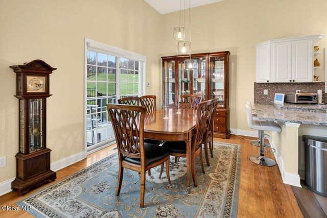 1 Conway Circle, Colonie, NY 12211