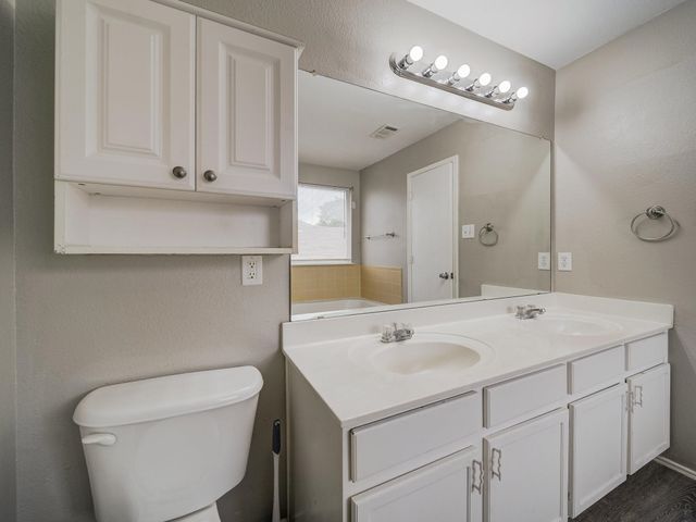 812 Sussex Drive, Mckinney, TX 75071