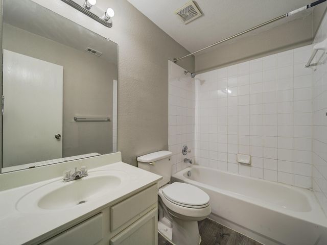 812 Sussex Drive, Mckinney, TX 75071