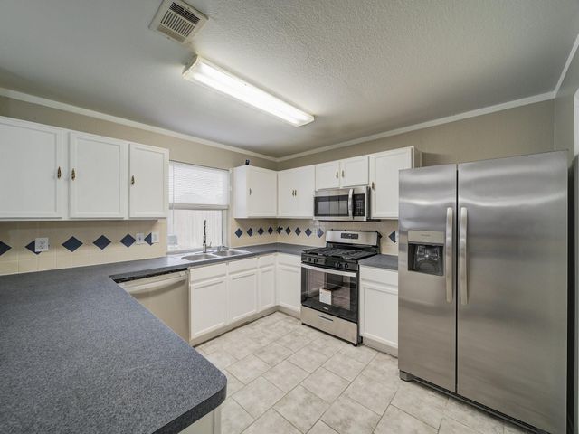 812 Sussex Drive, Mckinney, TX 75071
