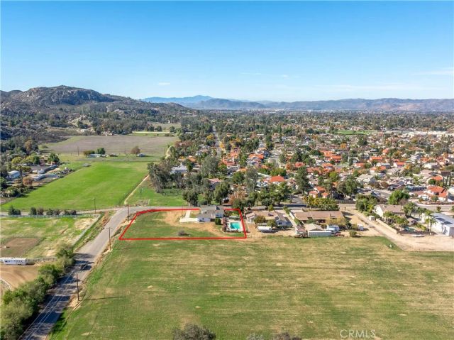 27454 Hemet, Hemet, CA 92544
