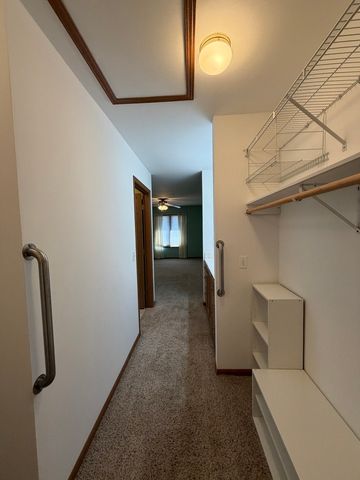 2530 Par Four Court C, Joliet, IL 60436