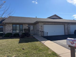 2530 Par Four Court C, Joliet, IL 60436
