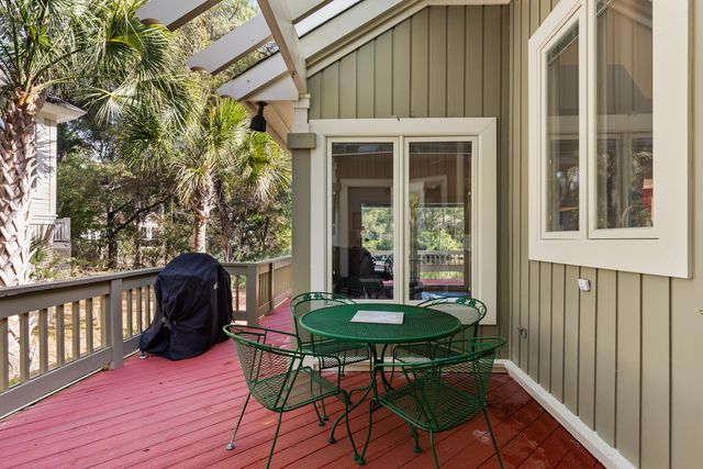 2105 Loblolly Lane, Seabrook Island, SC 29455