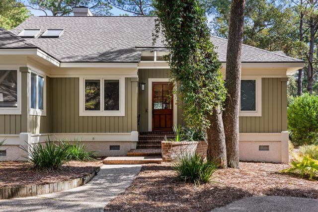 2105 Loblolly Lane, Seabrook Island, SC 29455