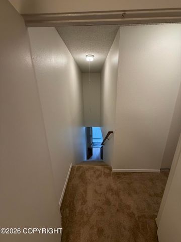 1225 Elegante Lane, Anchorage, AK 99501