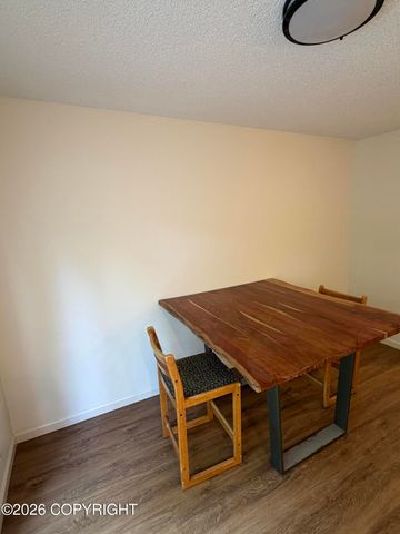 1225 Elegante Lane, Anchorage, AK 99501