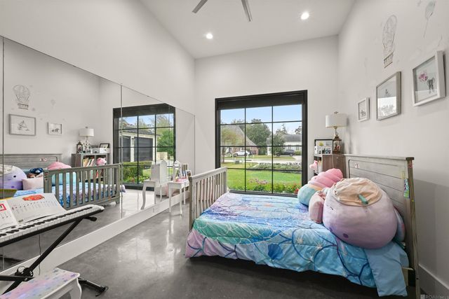 9339 Pieta Ln, Baton Rouge, LA 70809