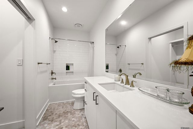 9339 Pieta Ln, Baton Rouge, LA 70809