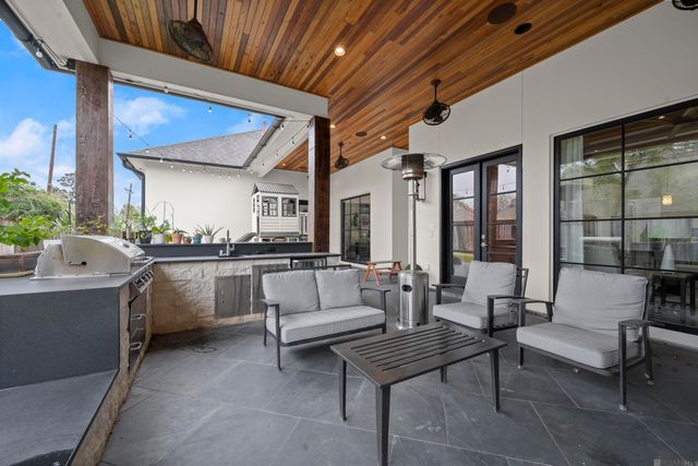 9339 Pieta Ln, Baton Rouge, LA 70809