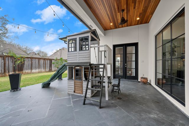 9339 Pieta Ln, Baton Rouge, LA 70809