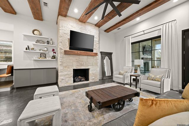 9339 Pieta Ln, Baton Rouge, LA 70809