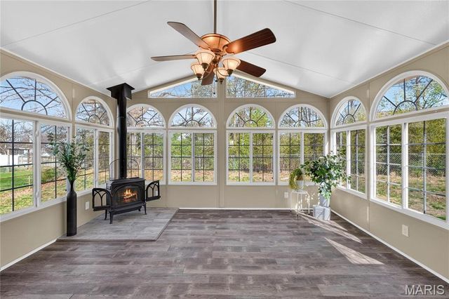 2221 Bentley Manor Drive, Fenton, MO 63026