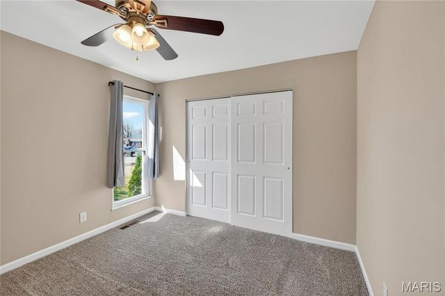2221 Bentley Manor Drive, Fenton, MO 63026