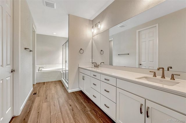 4121 River Oaks Street, Castle Rock, CO 80104
