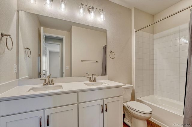 4121 River Oaks Street, Castle Rock, CO 80104
