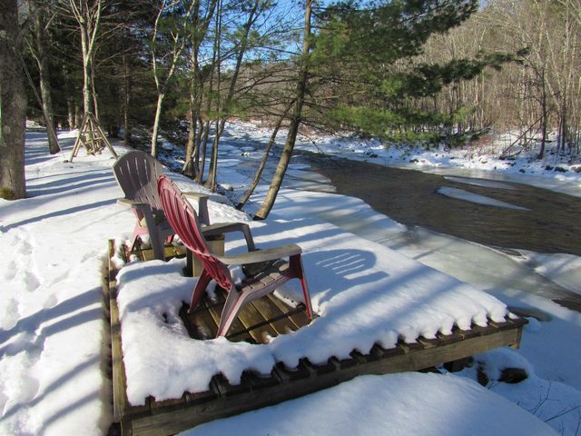 2036 VTRT 30 Route, Jamaica, VT 05343