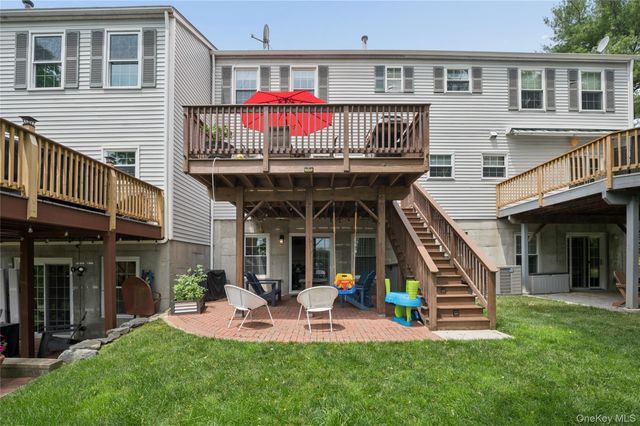 2702 Watch Hill Drive, Tarrytown, NY 10591