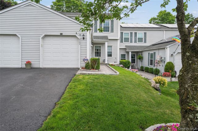 2702 Watch Hill Drive, Tarrytown, NY 10591