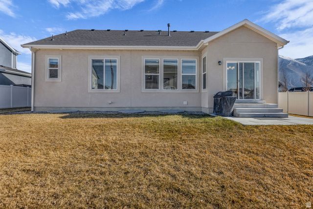 141 N PINNACLE AVE, Mapleton, UT 84664