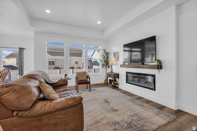 141 N PINNACLE AVE, Mapleton, UT 84664