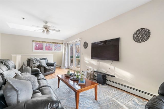 2 Alnette Rd, Merrimac, MA 01860
