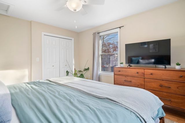 2 Alnette Rd, Merrimac, MA 01860