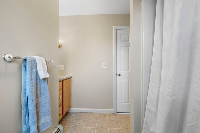 2 Alnette Rd, Merrimac, MA 01860