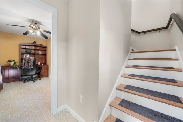 2 Alnette Rd, Merrimac, MA 01860