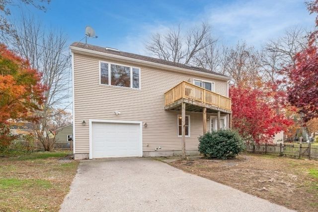 2 Alnette Rd, Merrimac, MA 01860