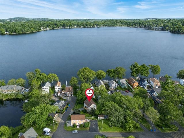 2 Alnette Rd, Merrimac, MA 01860