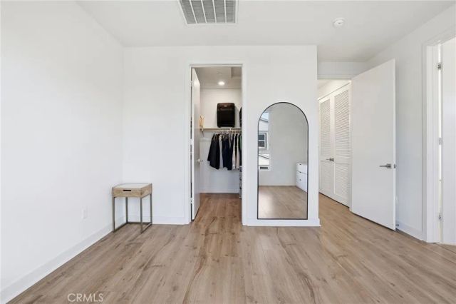 2700 E Chaucer 13, Los Angeles, CA 90065