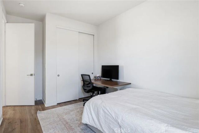 2700 E Chaucer 13, Los Angeles, CA 90065