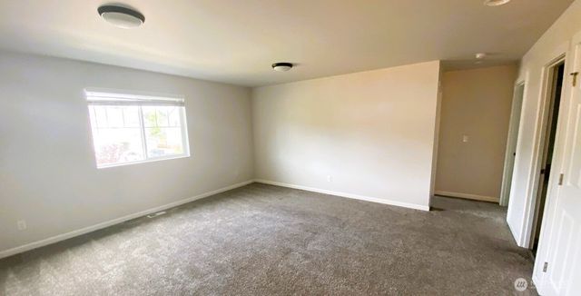 19541 136th Street E, Bonney Lake, WA 98391